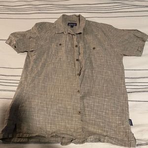 Patagonia men’s short sleeve button down